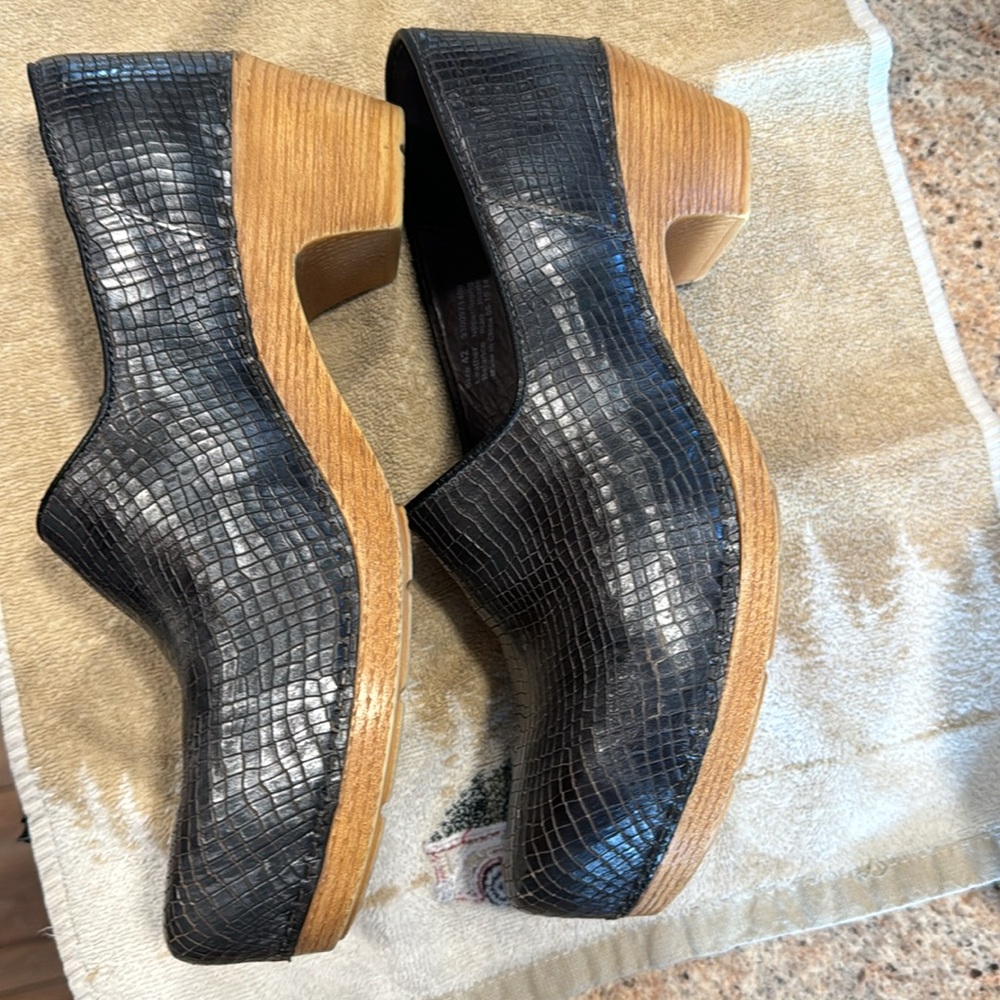 Worn Twice. Dansko Clogs - Size 42. - image 3